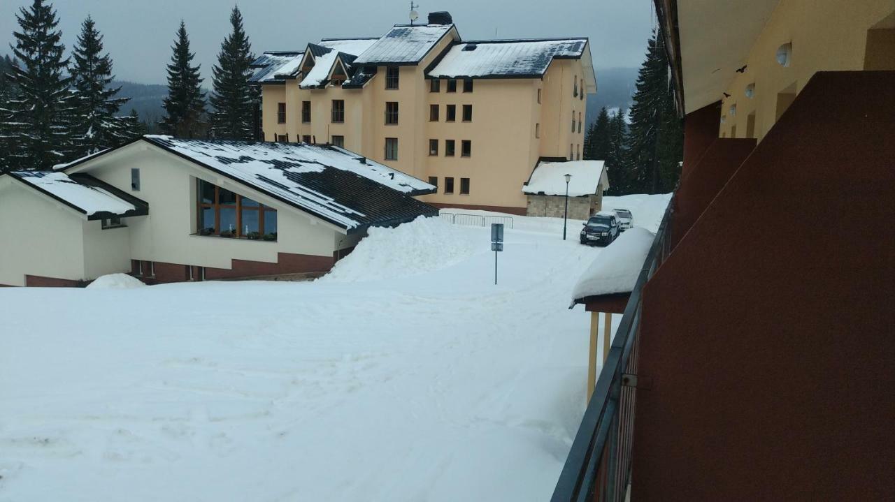 Apartman Poustevnik Pec pod Snezkou Luaran gambar